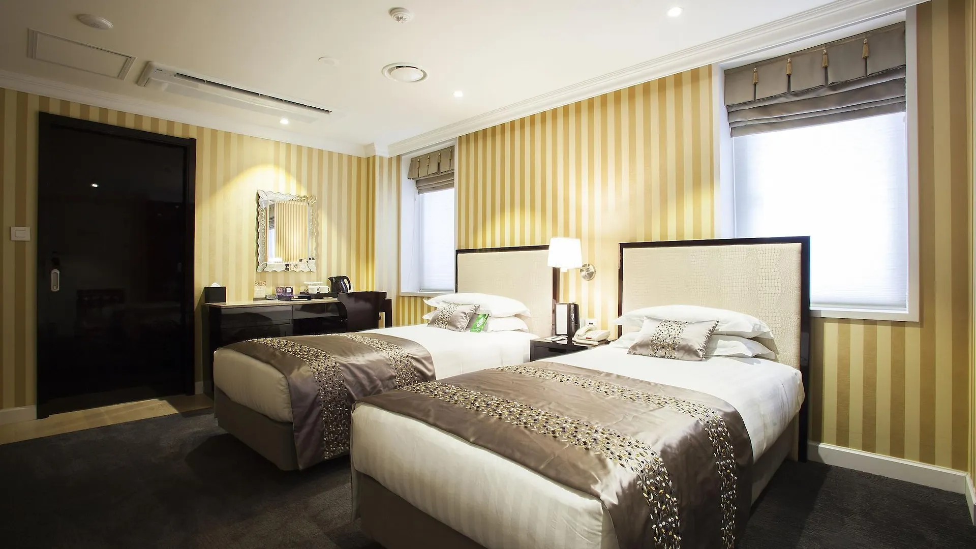 The Grand Hotel Myeongdong Seoul 3*,  South Korea